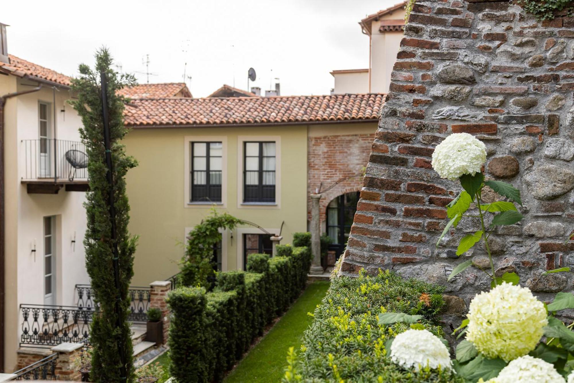 Bed and Breakfast Palazzo Fauzone Relais Mondovì Exterior foto